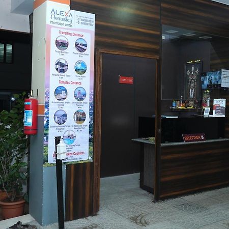 Alexa Home Stay Tirupati Eksteriør bilde