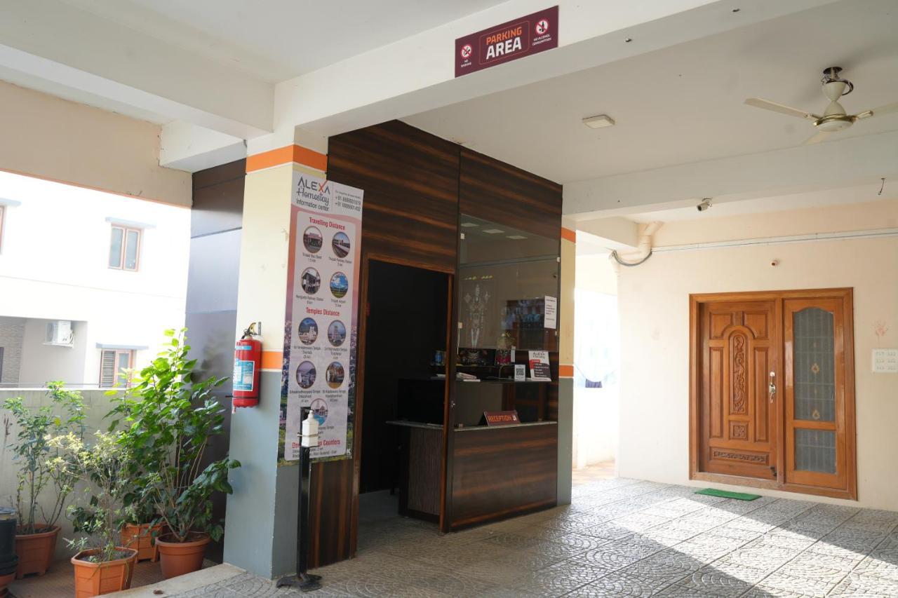 Alexa Home Stay Tirupati Eksteriør bilde